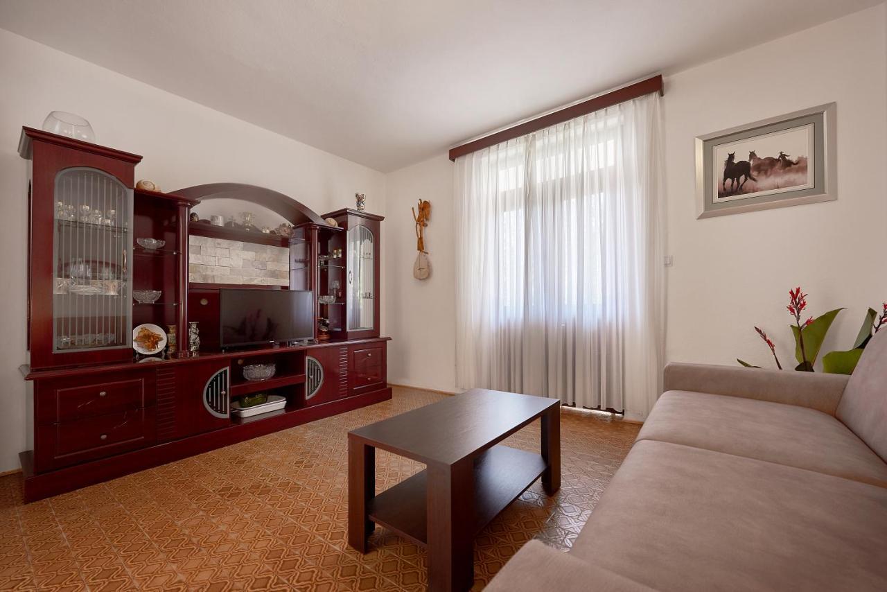 Apartmani Kuca U Maslinama Sveti Stefan Luaran gambar